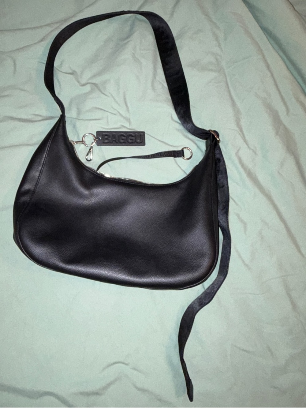 Baggu Recycled Leather Medium Crossbody